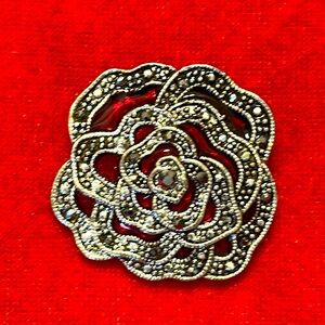 Beautiful Red Enamel Rose 🌹 Brooch with Markesite stones.